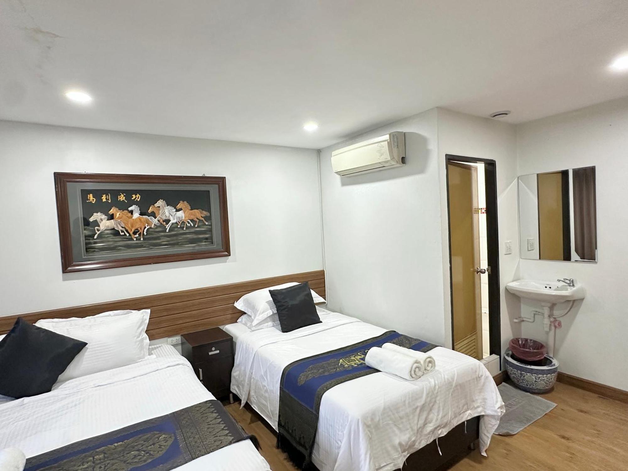 Longzhu Guesthouse Bangkok Exterior foto